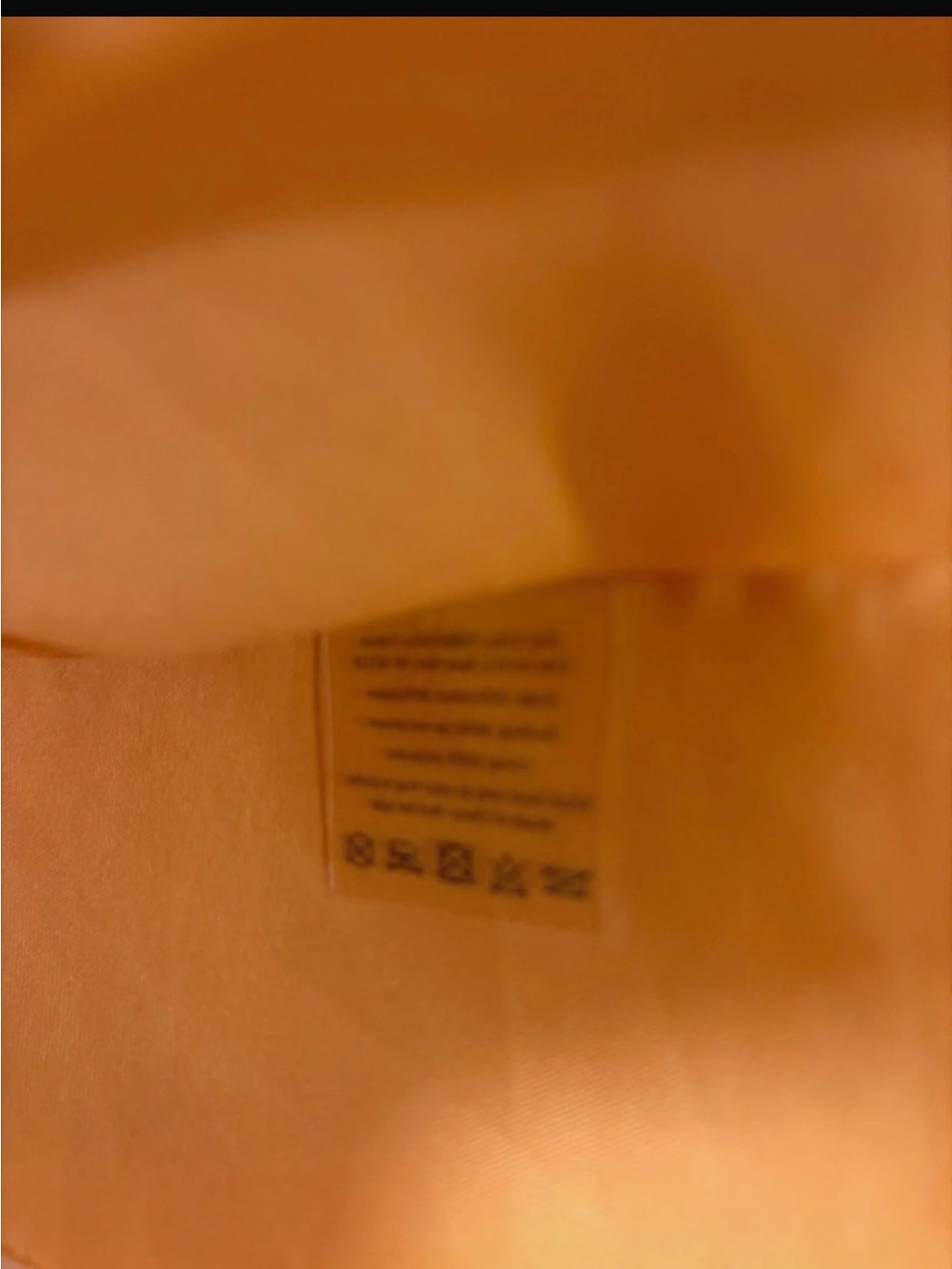 Marc Jacobs Daisy Straw Tote with Orange Lining - Picture 7 of 7